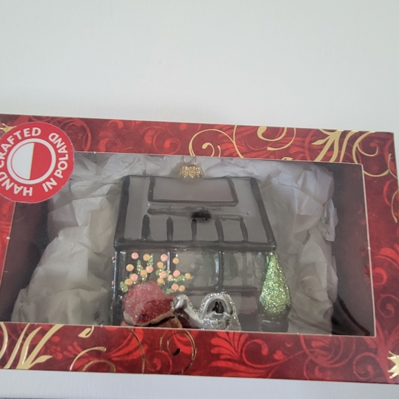 SILVERADO LARGE CHRISTMAS HOLIDAY ORNAMEMT  NEW - Picture 9 of 11